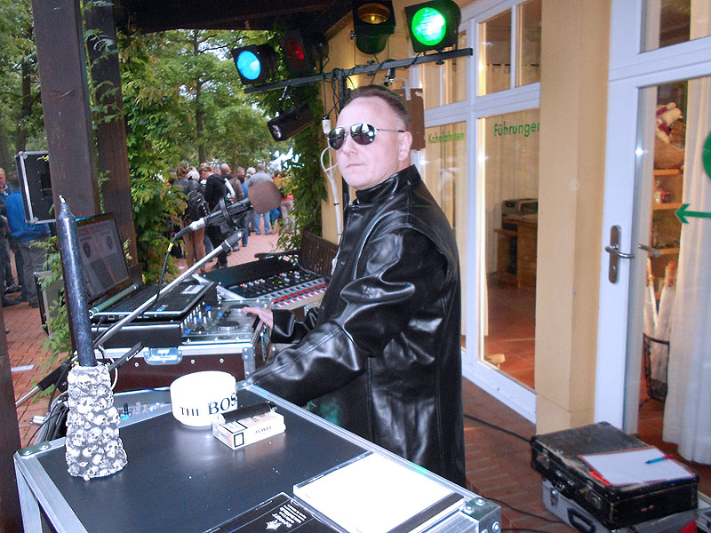 DJ EXTRAVAGANT 2014 an der Schlossinsel in Lübben