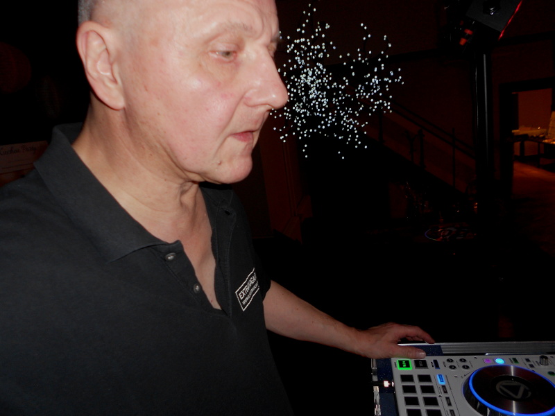 DJ EXTRAVAGANT 2025 im Gasthof Zweinaundorf in Leipzig