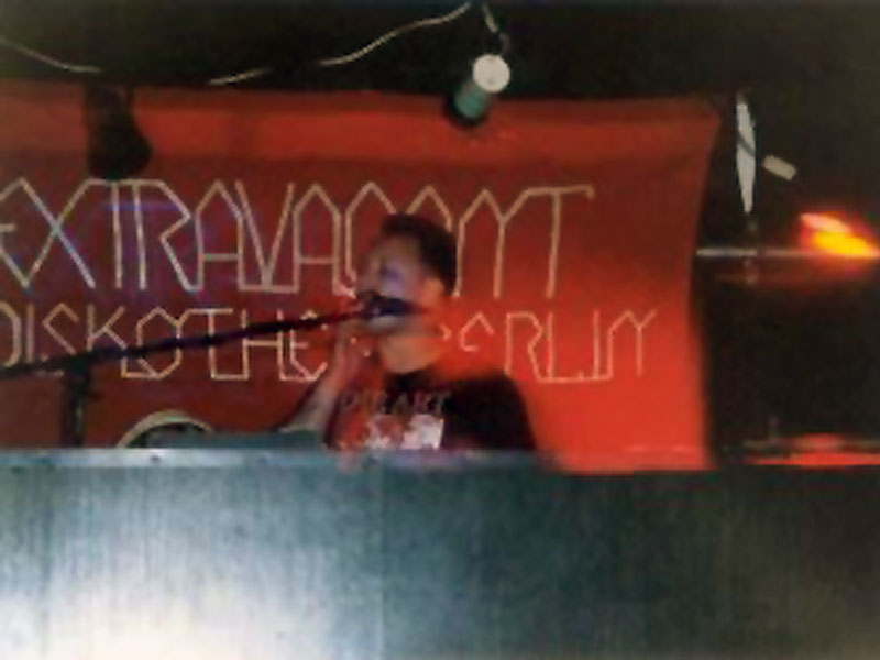 DJ EXTRAVAGANT 1995 im Live Club in Berlin